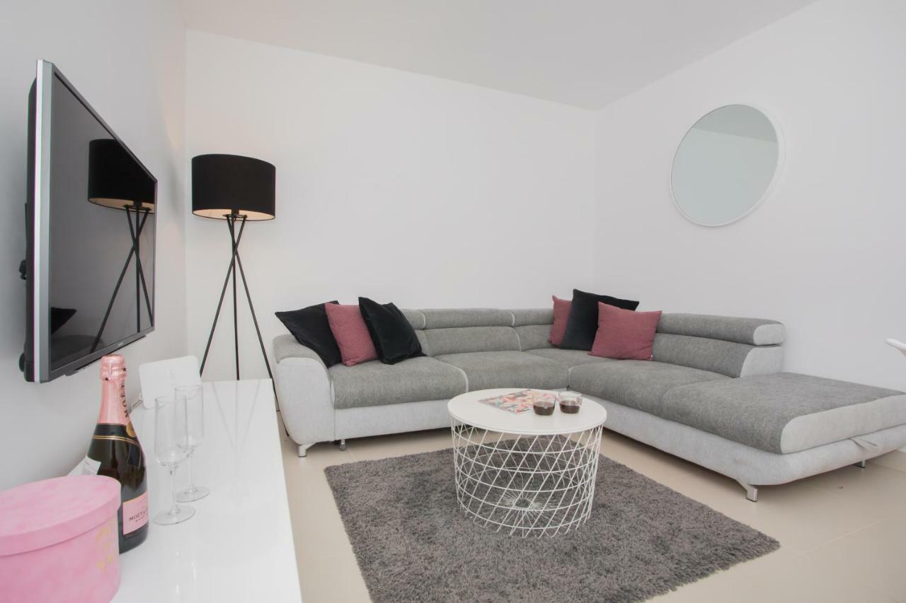Apartment Luni Primosten Luaran gambar